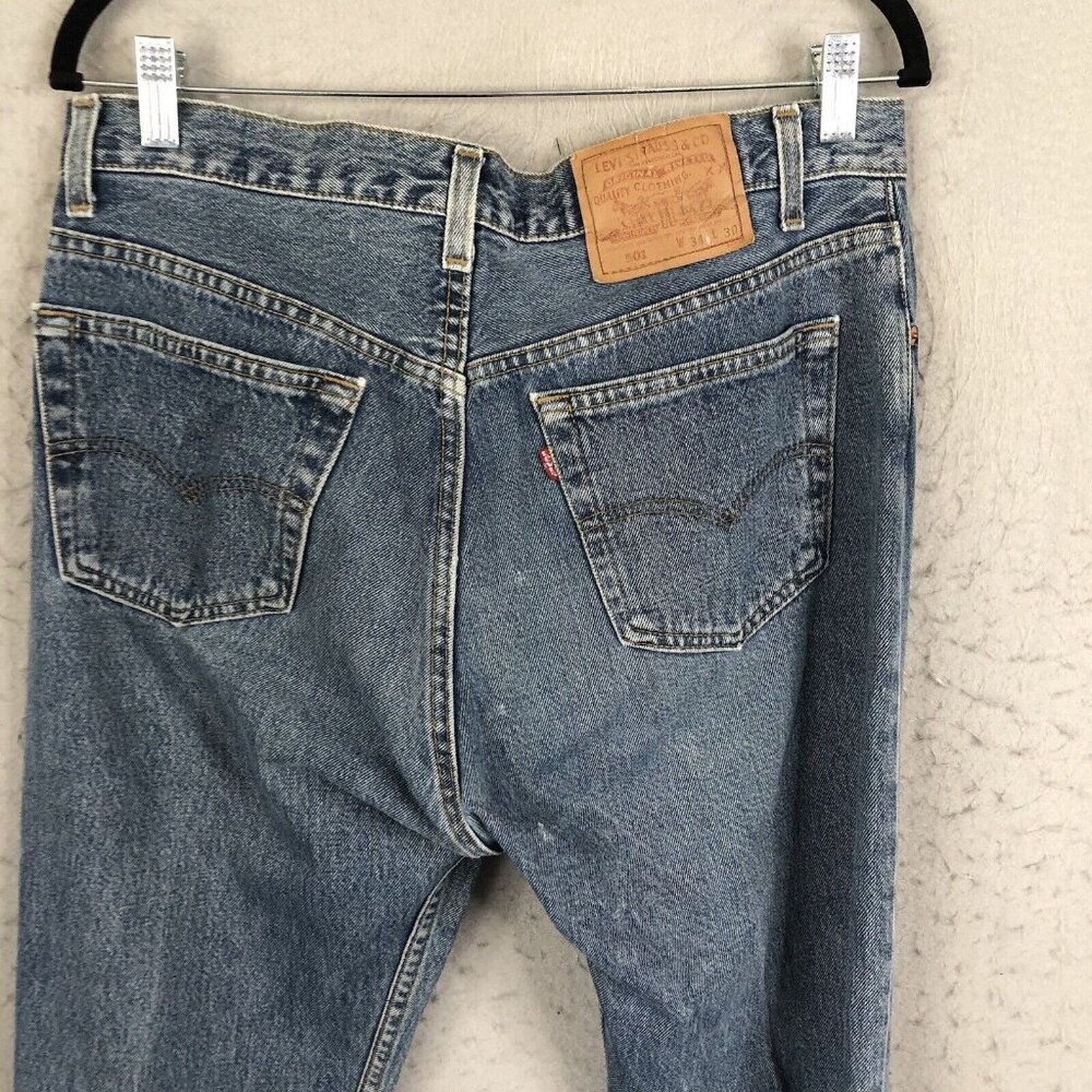 VTG Levis 501 Jeans Men 34x30 Blue Light Wash Straight  Button Fly USA 90s Y2K - Picture 12 of 16